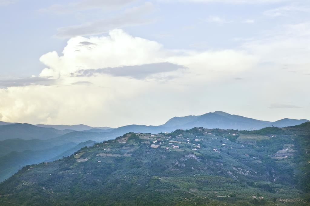 Terre Bianche Appartamenti Dolceacqua Kültér fotó